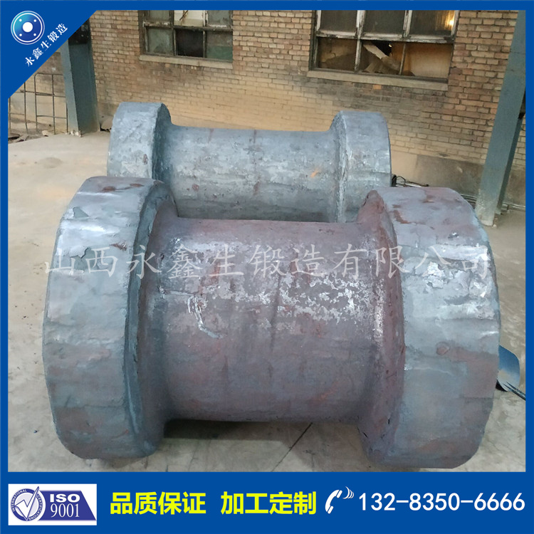轉(zhuǎn)環(huán)短接鍛件.jpg